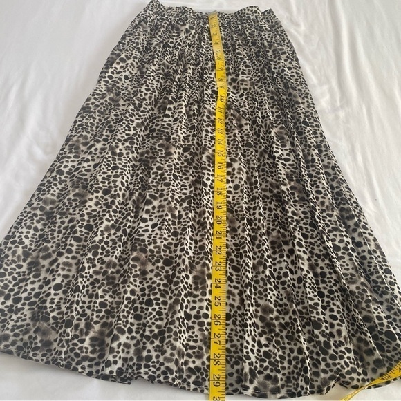 A New Day Animal Print Pleated XS Lined Skirt with Elastic Waist - Picture 6 of 6